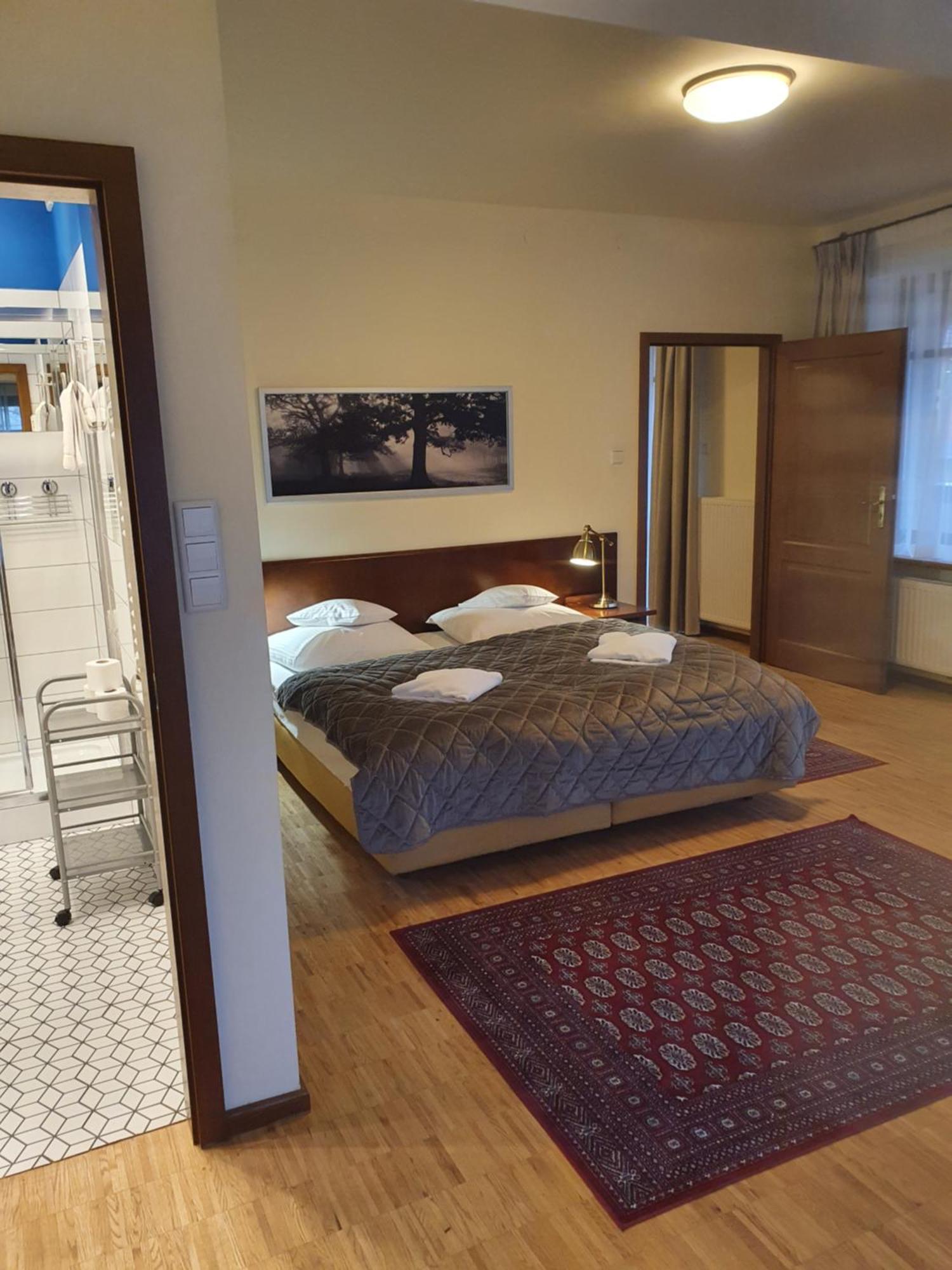 Jasny Dwor Hotel โปลานิซา-สดรอยจ์ ภายนอก รูปภาพ